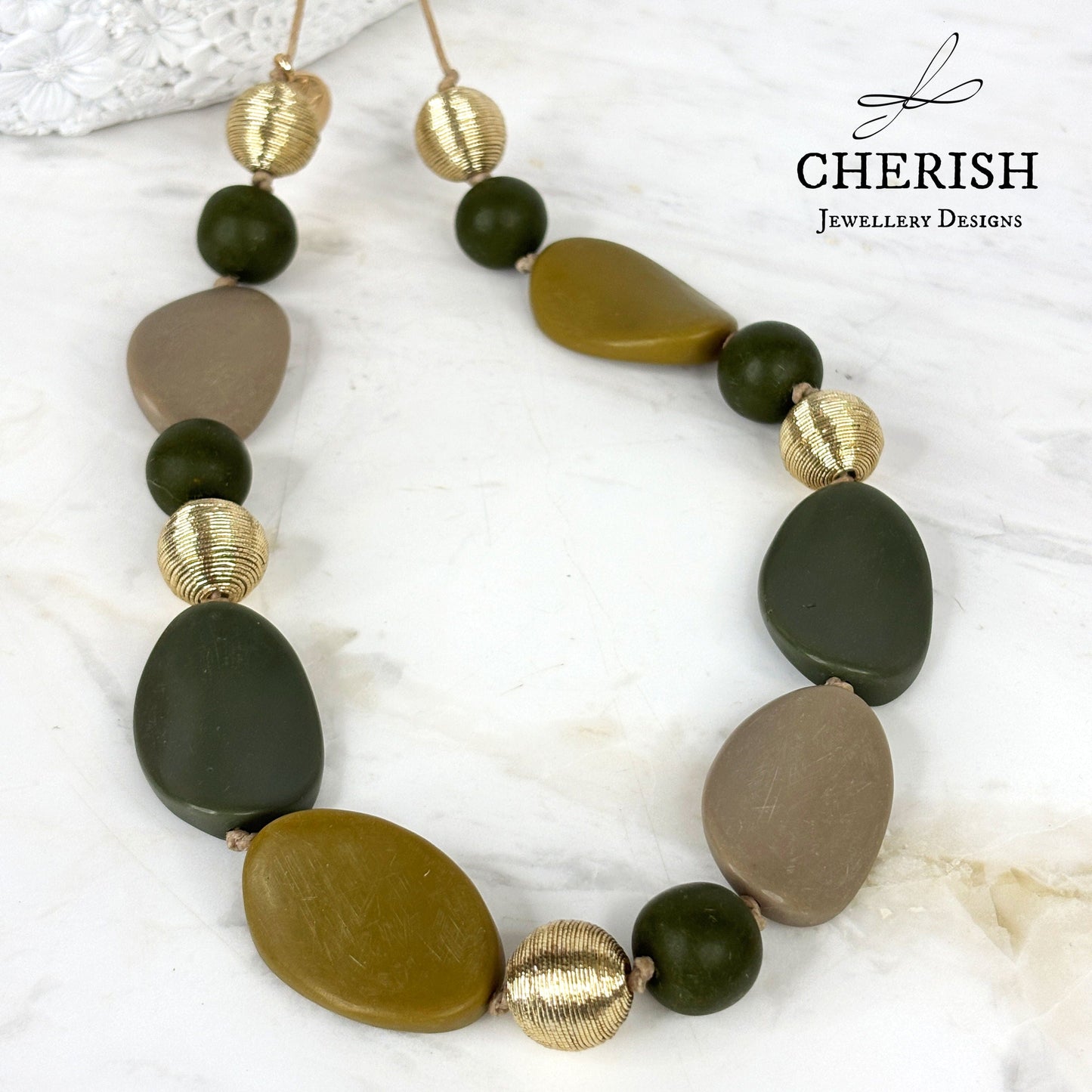 Adara Resin Necklace