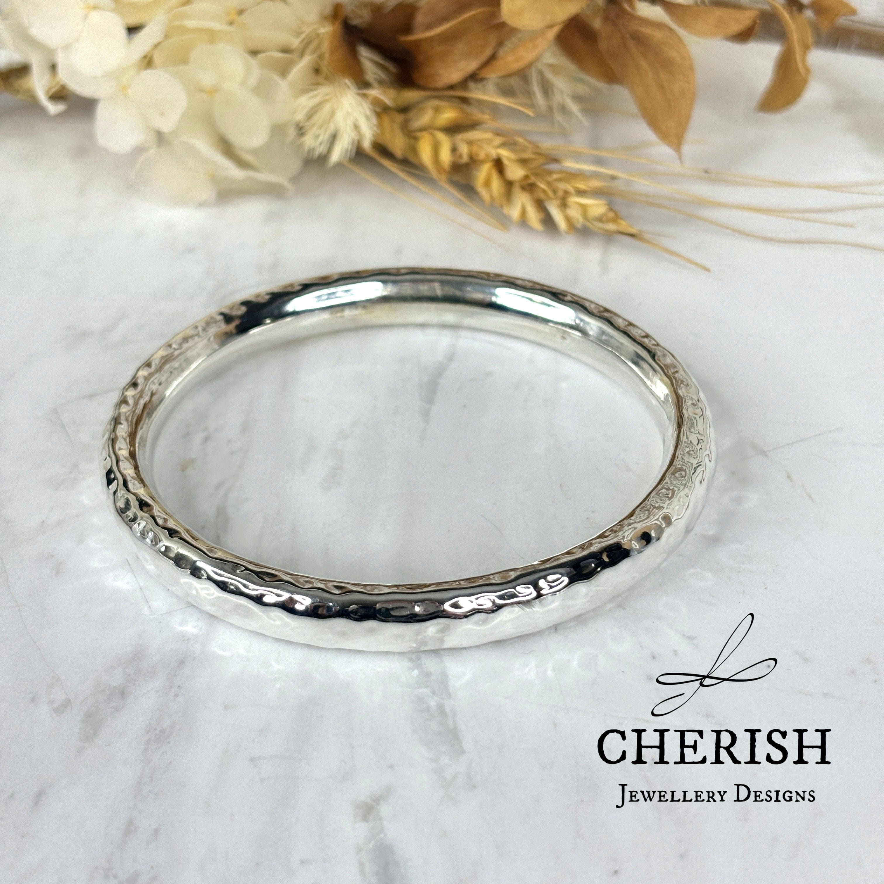 8mm Hammered Round Bangle