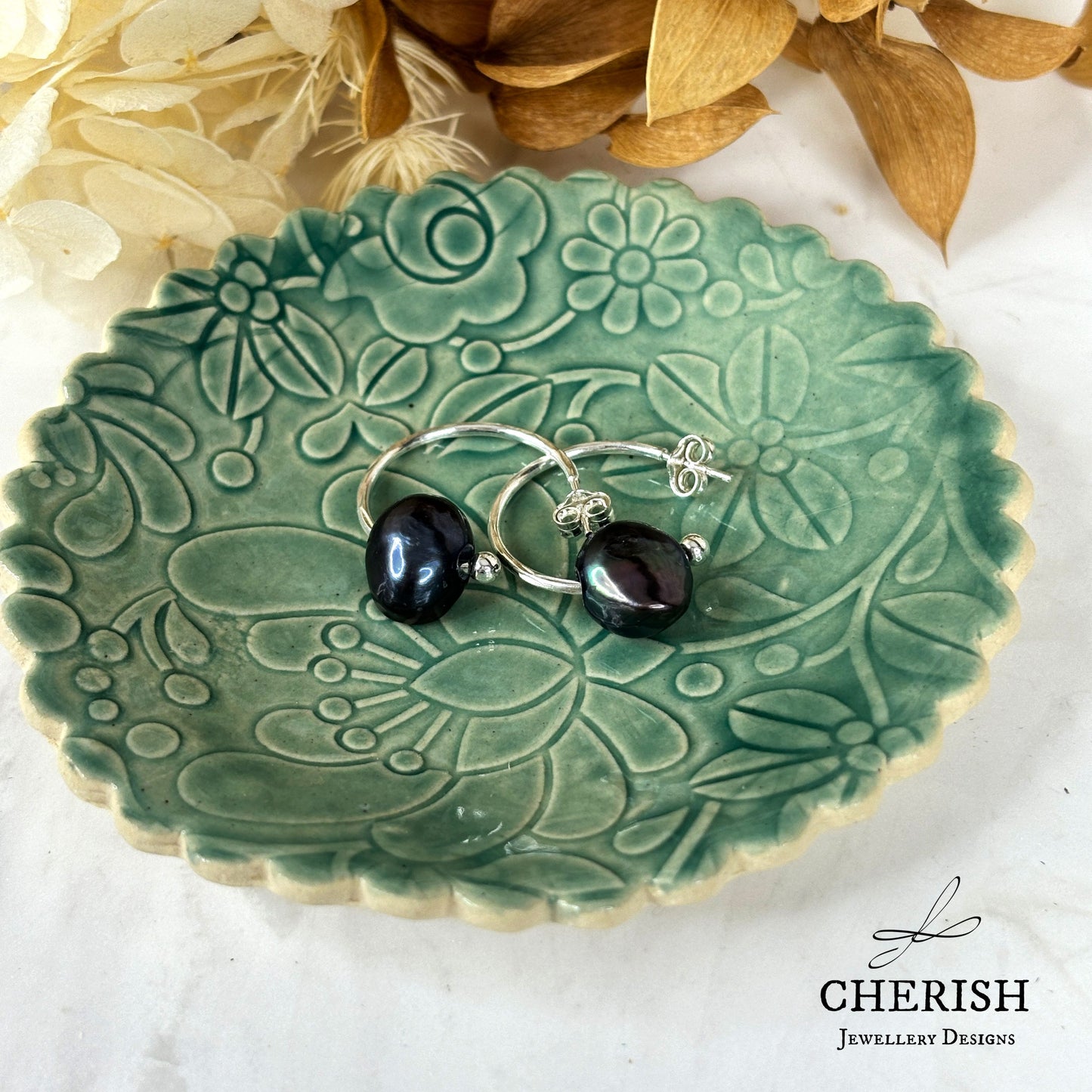 Charlie Single Pearl Hoop Studs