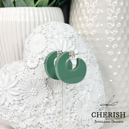 Cove Organic Shaped Resin Hoop Earrings