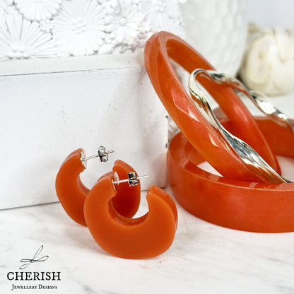 Cove Organic Shaped Resin Hoop Earrings