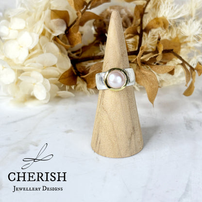 Two Toned Pale Pink Textured Band Ring