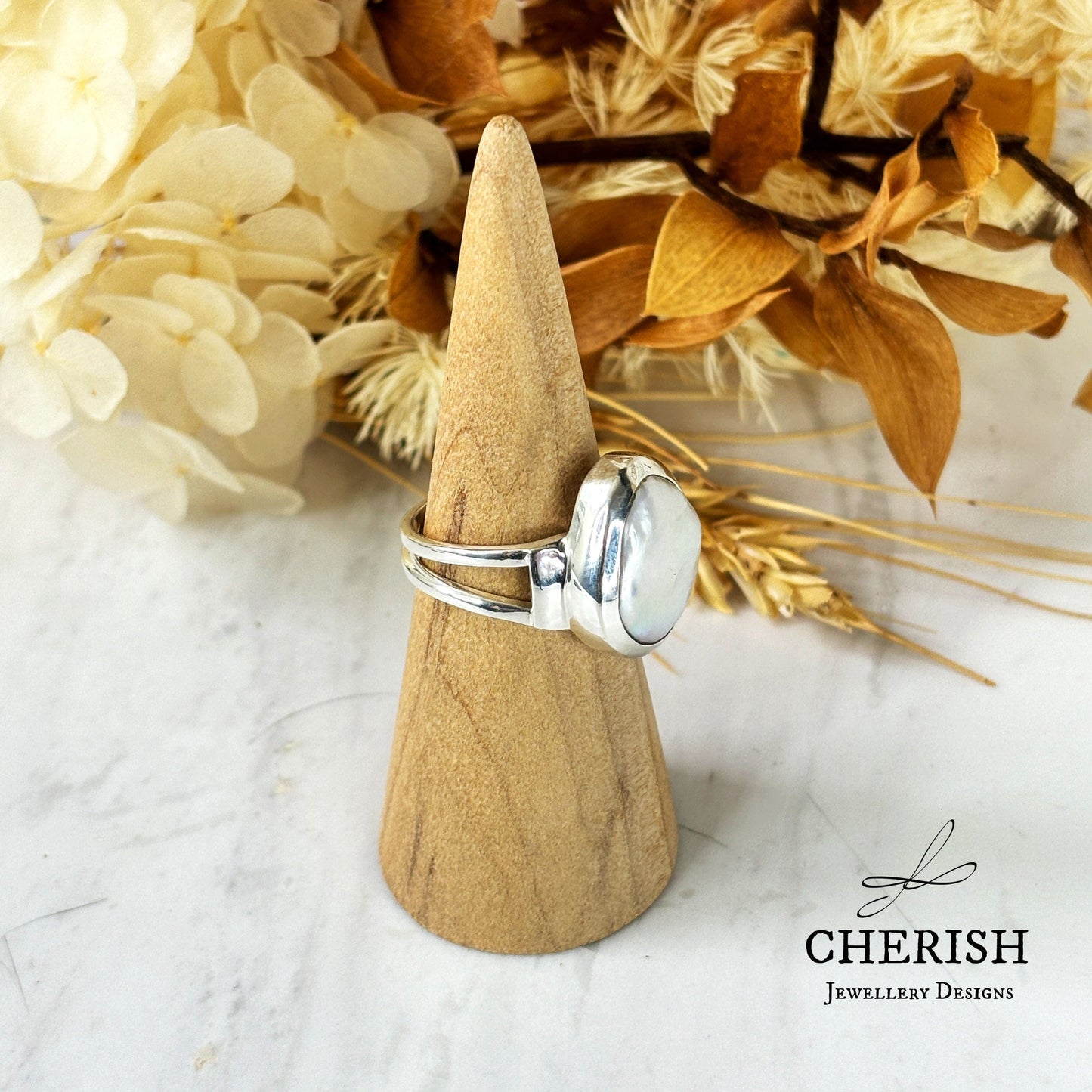 Baroque Pearl Split Band Ring