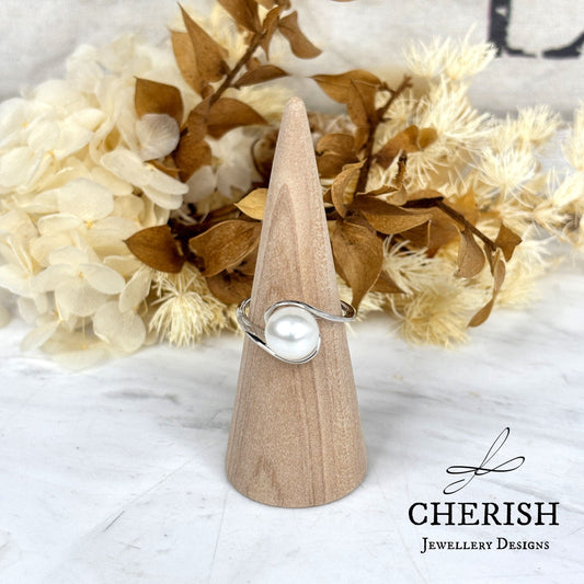Pearl Swirl Ring