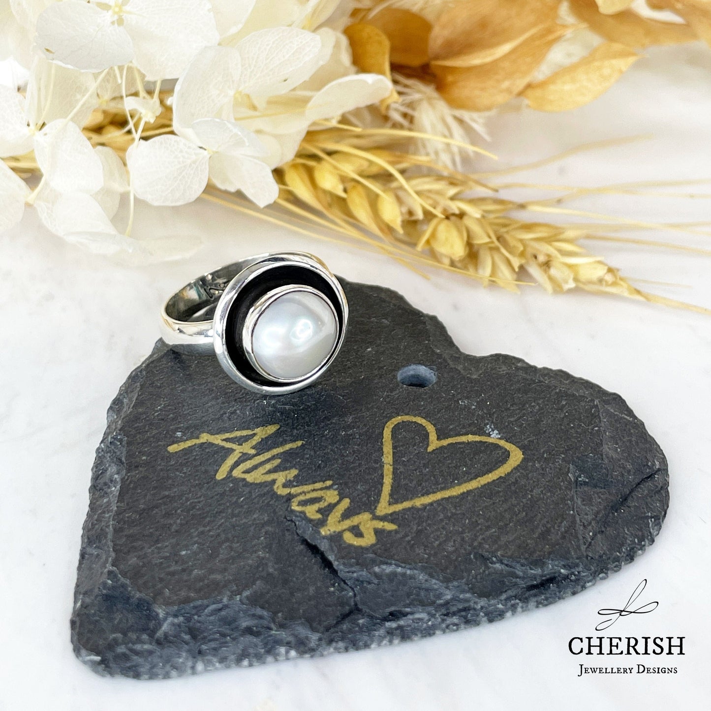 Pearl Ring with oxidized edge