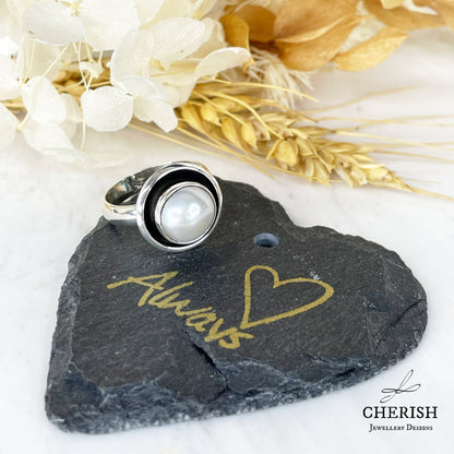 Pearl Ring with oxidized edge