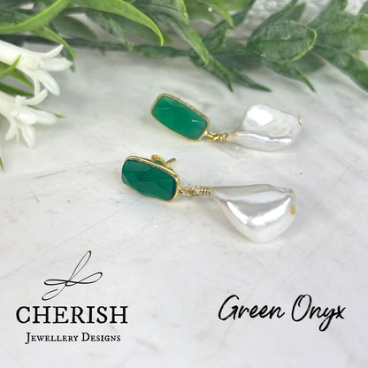Viviene Golden Glamour Gemstone & Pearl earrings - Green Onyx