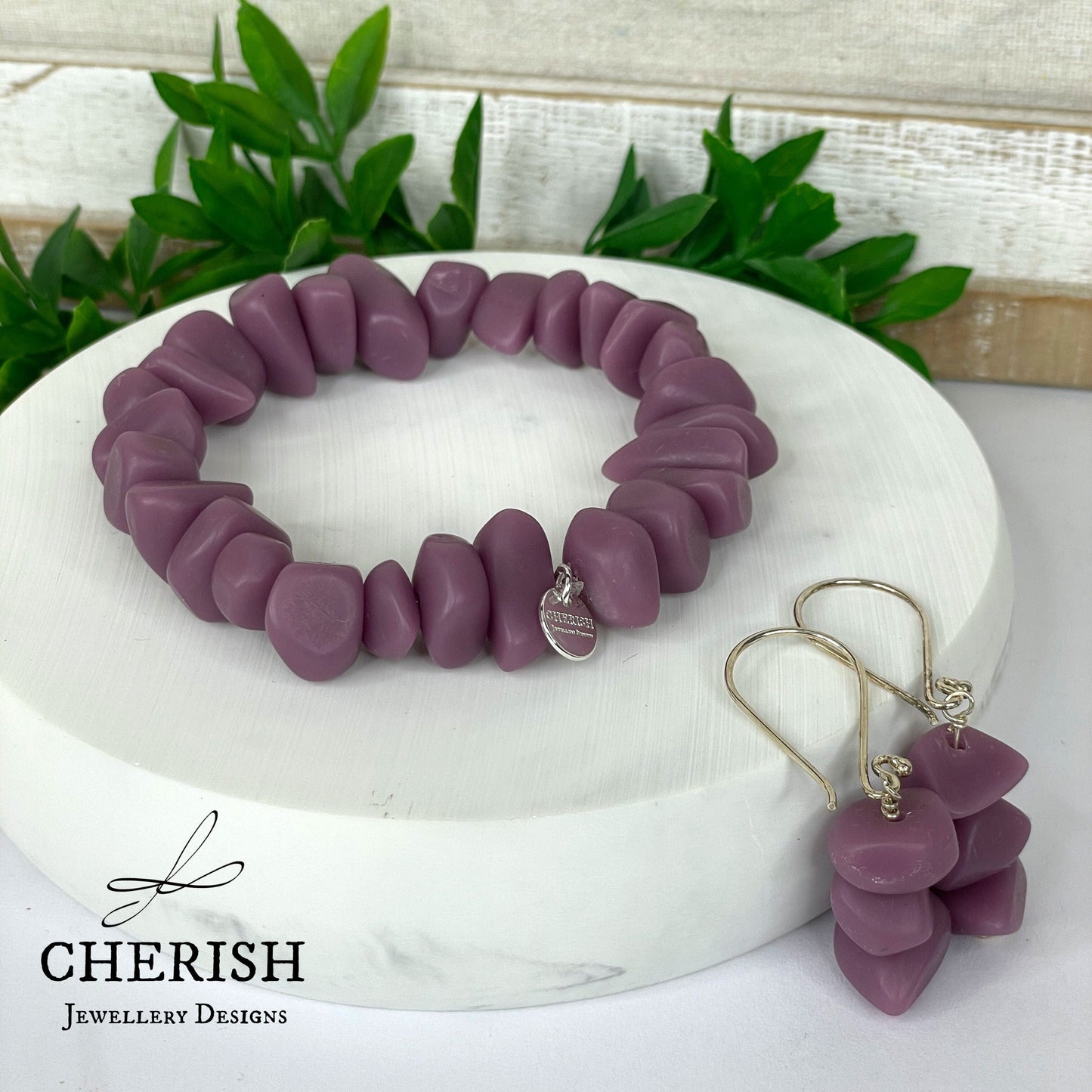 Giana Resin Bracelet (8 colours available)