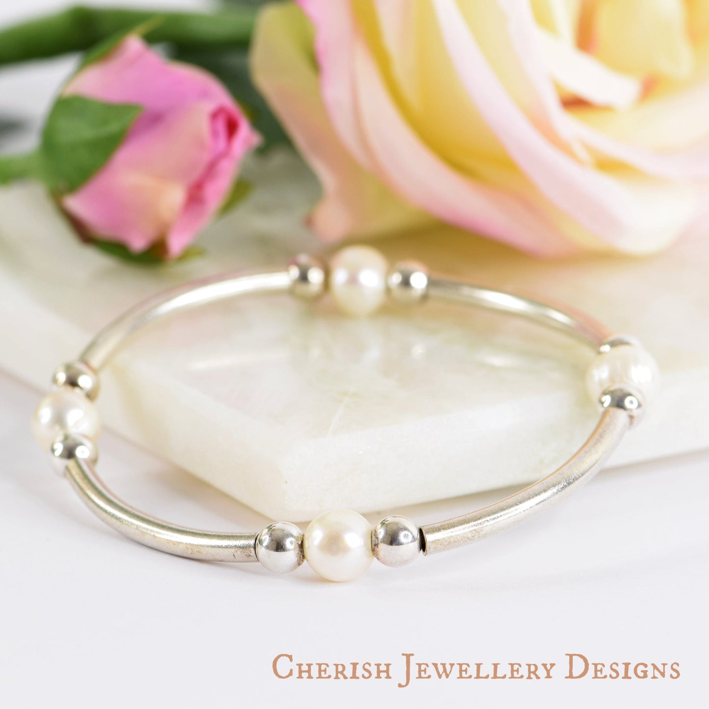 Madison Pearl Bracelet